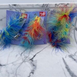 3 Claire’s Colorful Feather Hair Clips